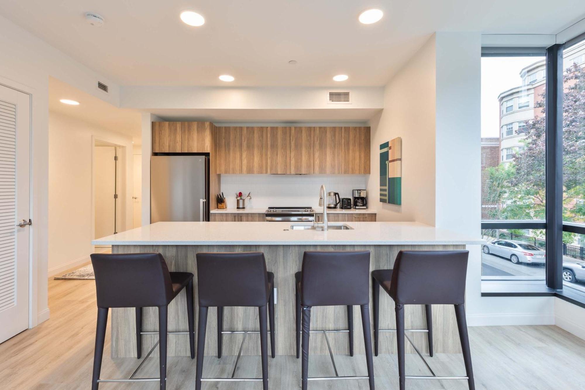 Private With Kitchen & Gym Boston